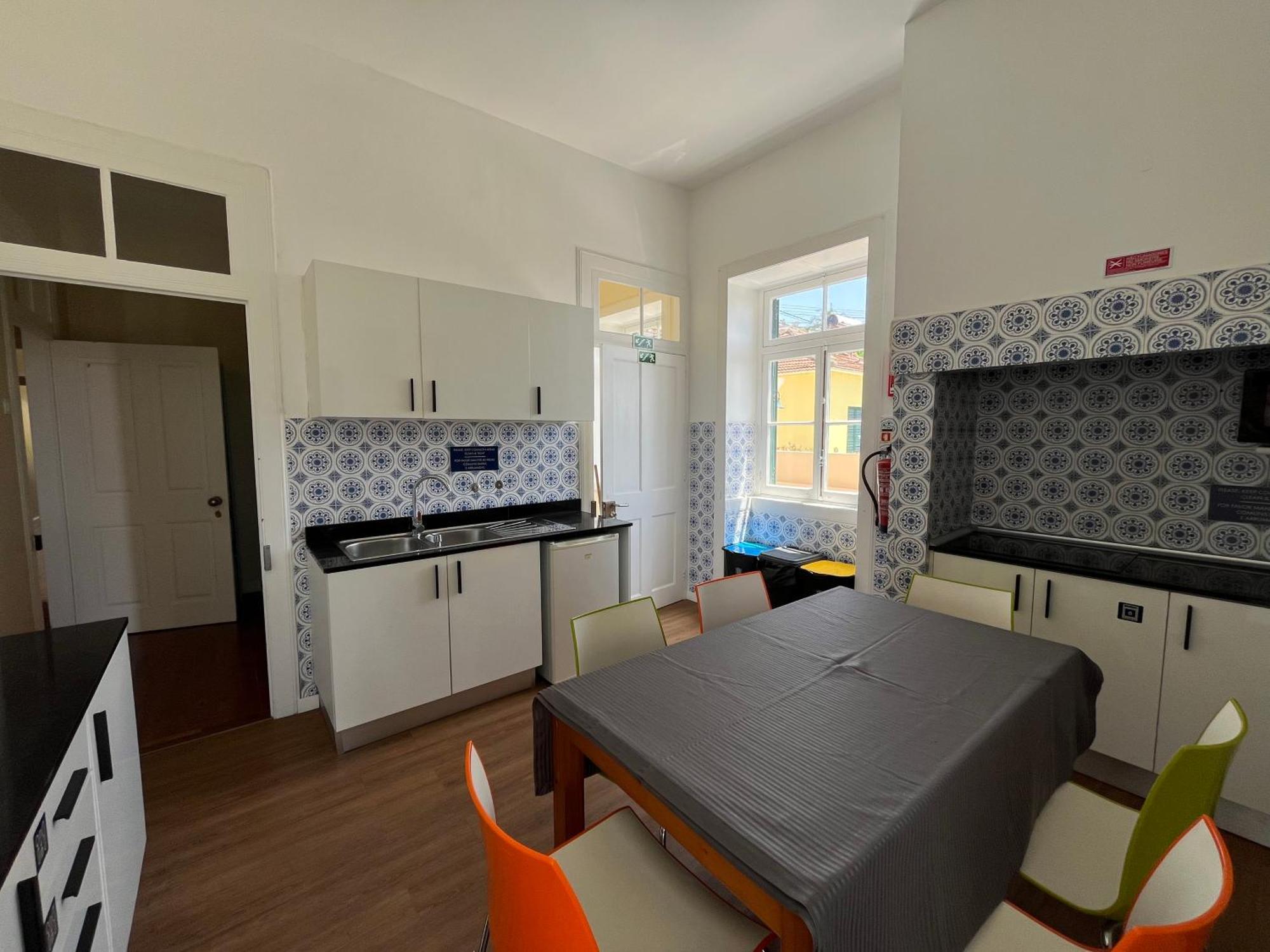 Lazareto 148 Hostel Фуншал Экстерьер фото