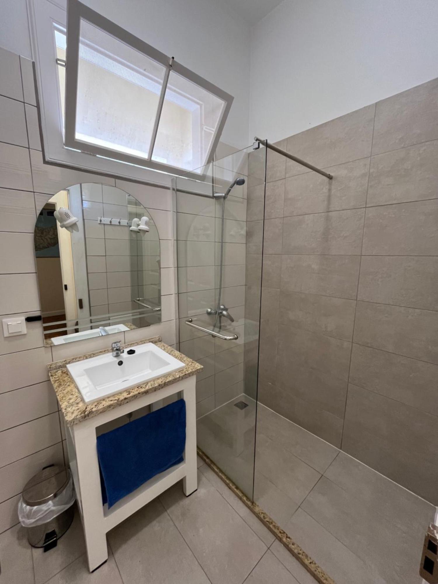 Lazareto 148 Hostel Фуншал Экстерьер фото